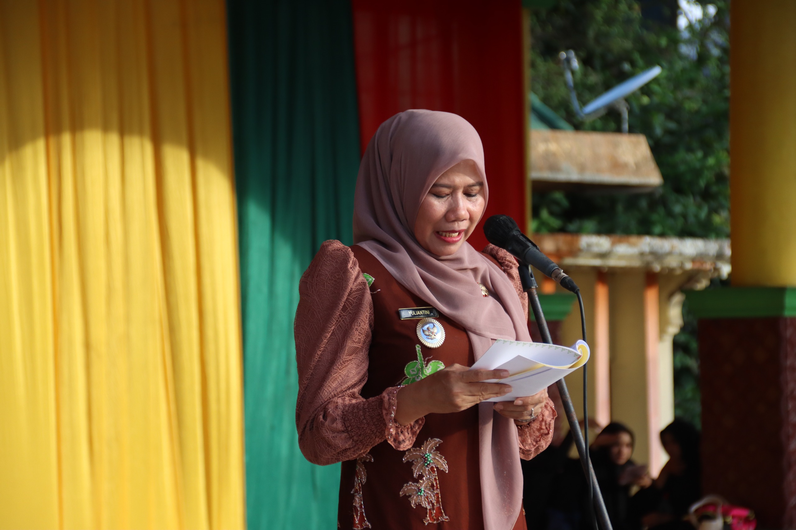 Wakil Bupati Inhil Yuliantini Resmi Buka Acara Ekonomi Kreatif dan Pentas Seni Anak Negeri dalam Rangka Milad Inhil ke-60